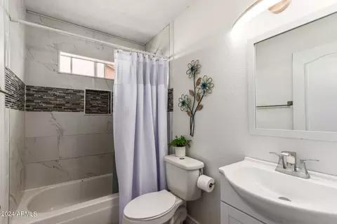 328 E Harwell Rd, Gilbert, AZ 85234 photo 25