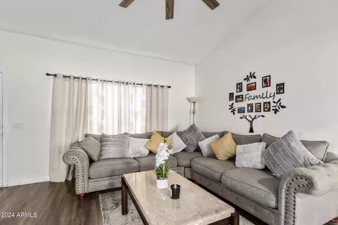 328 E Harwell Rd, Gilbert, AZ 85234 photo 10