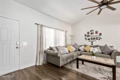 328 E Harwell Rd, Gilbert, AZ 85234 photo 8