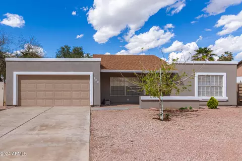 328 E Harwell Rd, Gilbert, AZ 85234