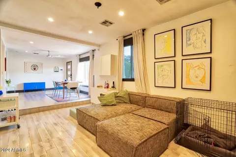 Living - 1133 E Townley Ave, Phoenix, AZ 85020 photo 3 of 3