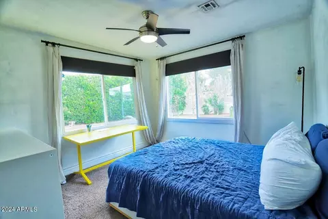 Bedroom - 1133 E Townley Ave, Phoenix, AZ 85020 photo 1 of 4