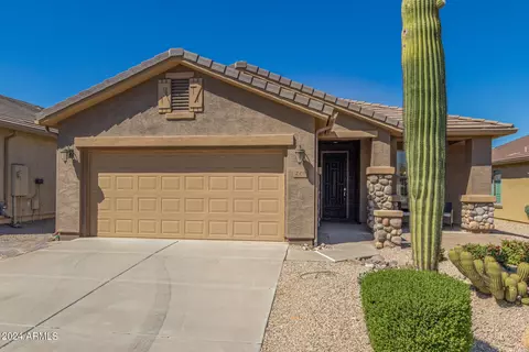 240 W Saddlebag Ln, San Tan Valley, AZ 85143