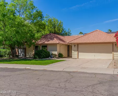 918 E Morningstar Ln, Tempe, AZ 85283