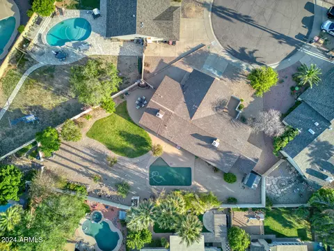 10724 E Hope Dr, Scottsdale, AZ 85259