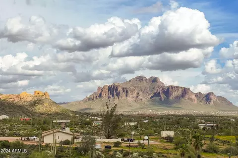 View/Area - 1019 E Tonto St, Apache Junction, AZ 85119 photo 2 of 20