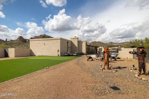 View/Area - 1019 E Tonto St, Apache Junction, AZ 85119 photo 5 of 20
