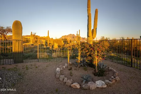 Exterior - 1019 E Tonto St, Apache Junction, AZ 85119 photo 45 of 52