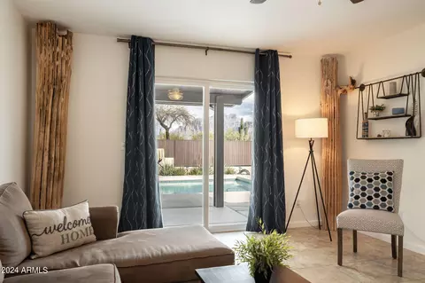 Living - 1019 E Tonto St, Apache Junction, AZ 85119 photo 8 of 8