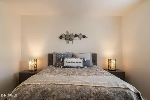 Bedroom - 1019 E Tonto St, Apache Junction, AZ 85119 photo 6 of 9