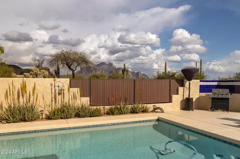 Exterior - 1019 E Tonto St, Apache Junction, AZ 85119 photo 18 of 52