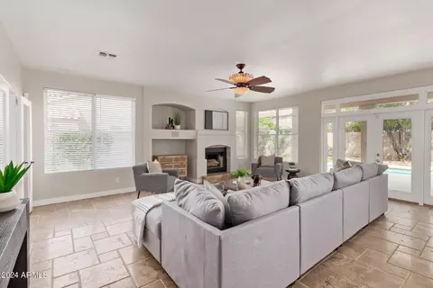 Living - 9556 E Jacob Cir, Mesa, AZ 85209 photo 7 of 9
