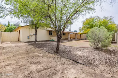 Exterior - 2440 E Vista Dr, Phoenix, AZ 85032 photo 6 of 6