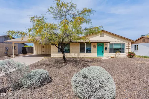 2440 E Vista Dr, Phoenix, AZ 85032
