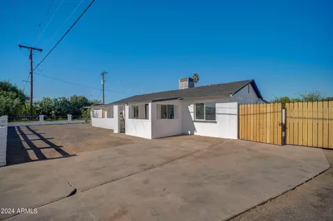 6226 S 39th Ave, Phoenix, AZ 85041