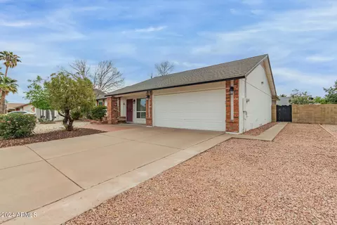 915 E Hackamore St, Mesa, AZ 85203 photo 3