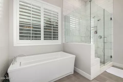 Bath - 2709 E Kesler Ln, Gilbert, AZ 85295 photo 3 of 7