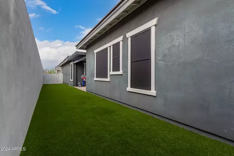 Exterior - 2709 E Kesler Ln, Gilbert, AZ 85295 photo 16 of 17