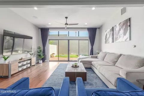 7805 E Sandalwood Dr, Scottsdale, AZ 85250
