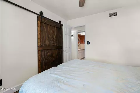 Bedroom - 3716 E Mercer Ln, Phoenix, AZ 85028 photo 5 of 7