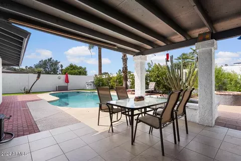 Exterior - 3716 E Mercer Ln, Phoenix, AZ 85028 photo 6 of 16