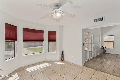 Living - 2207 E Taro Ln, Phoenix, AZ 85024 photo 1 of 1