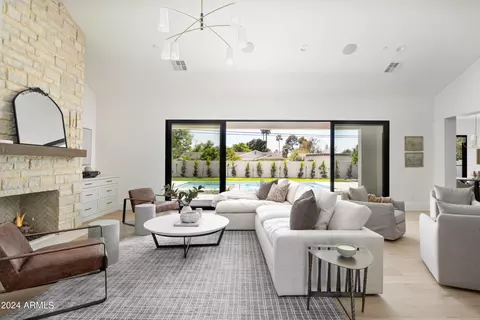 Living - 3815 Elm St, Phoenix, AZ 85018 photo 1 of 5
