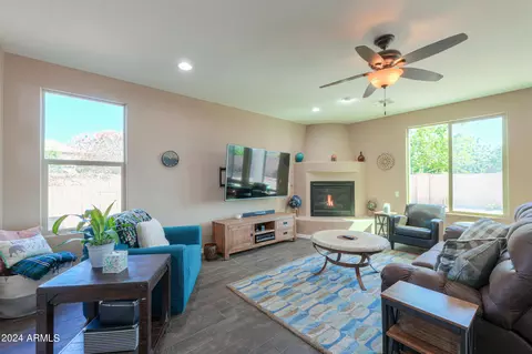 Living - 4311 S Marron --, Mesa, AZ 85212 photo 4 of 9