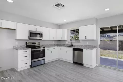 191 W 16th Ave, Apache Junction, AZ 85120 photo 6