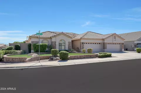 6977 W Quail Ave, Glendale, AZ 85308