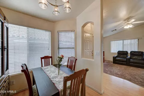 1804 E Carla Vista Dr, Gilbert, AZ 85295 photo 10