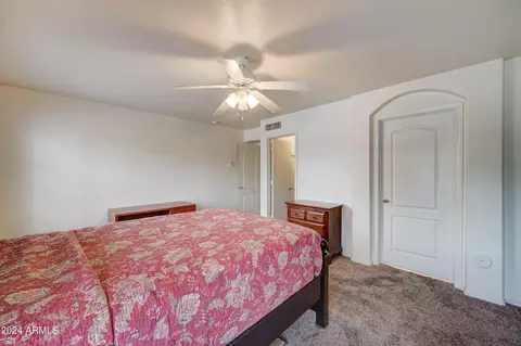 1804 E Carla Vista Dr, Gilbert, AZ 85295 photo 19