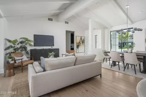 1414 E Oregon Ave, Phoenix, AZ 85014 photo 8