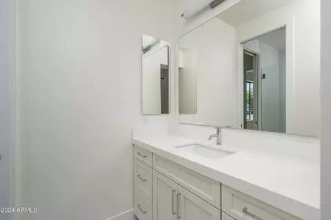 1414 E Oregon Ave, Phoenix, AZ 85014 photo 22