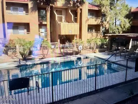 2625 E Indian School Rd #237, Phoenix, AZ 85016