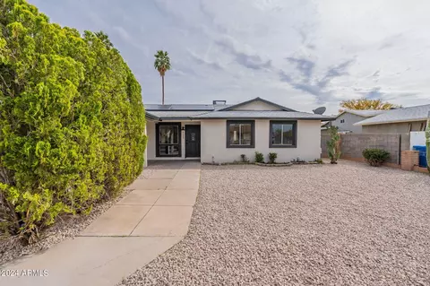 Exterior - 4509 E Pecan Rd, Phoenix, AZ 85040 photo 3 of 10