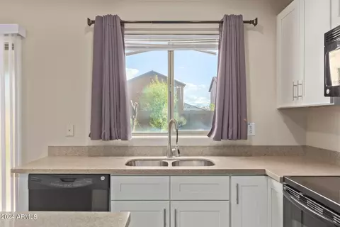 Bath - 4631 W Juniper Ave, Coolidge, AZ 85128 photo 1 of 6