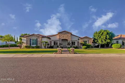 View/Area - 898 E Buffalo St, Gilbert, AZ 85295 photo 20 of 20