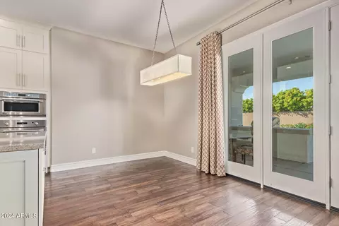 Dining - 898 E Buffalo St, Gilbert, AZ 85295 photo 1 of 1
