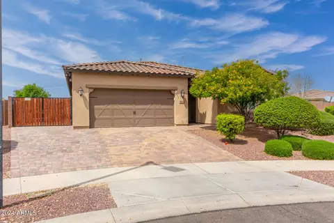 11642 N 162nd Ln, Surprise, AZ 85379
