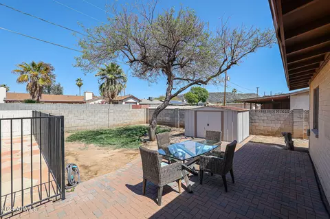 Exterior - 1920 W Eugie Ave, Phoenix, AZ 85029 photo 6 of 14