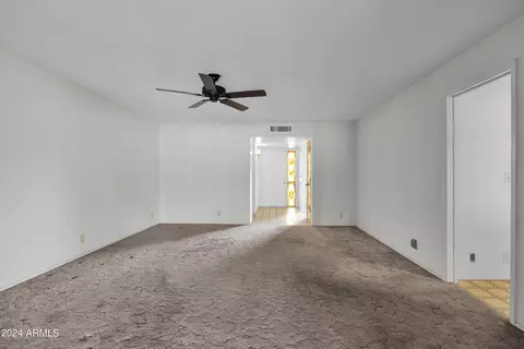4746 E Flower Cir, Mesa, AZ 85206 photo 8