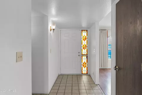 4746 E Flower Cir, Mesa, AZ 85206 photo 3