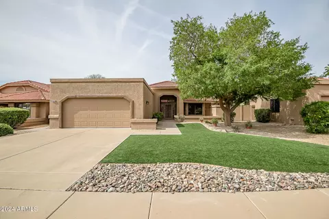 19614 N Bellwood Dr, Sun City West, AZ 85375