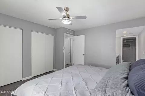 Bedroom - 5209 N 18th Dr, Phoenix, AZ 85015 photo 2 of 4