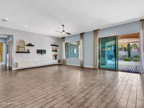 Living - 933 E Bridgeport Pkwy, Gilbert, AZ 85295 photo 1 of 7