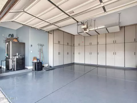Exterior - 933 E Bridgeport Pkwy, Gilbert, AZ 85295 photo 18 of 28