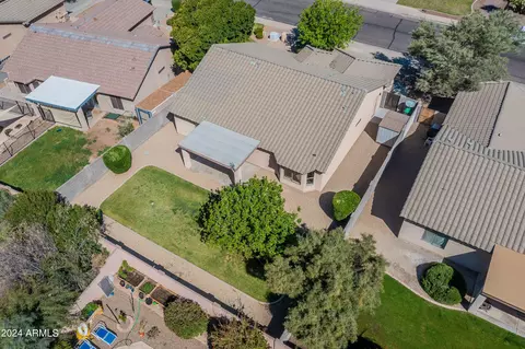 View/Area - 10249 E Dolphin Ave, Mesa, AZ 85208 photo 9 of 12