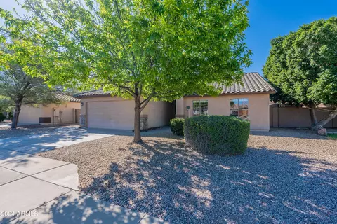 Exterior - 10249 E Dolphin Ave, Mesa, AZ 85208 photo 3 of 16