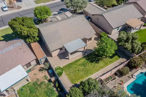 View/Area - 10249 E Dolphin Ave, Mesa, AZ 85208 photo 8 of 12